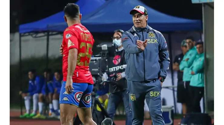 César Bravo le pide a su ex equipo que ganen los puntos en la cancha