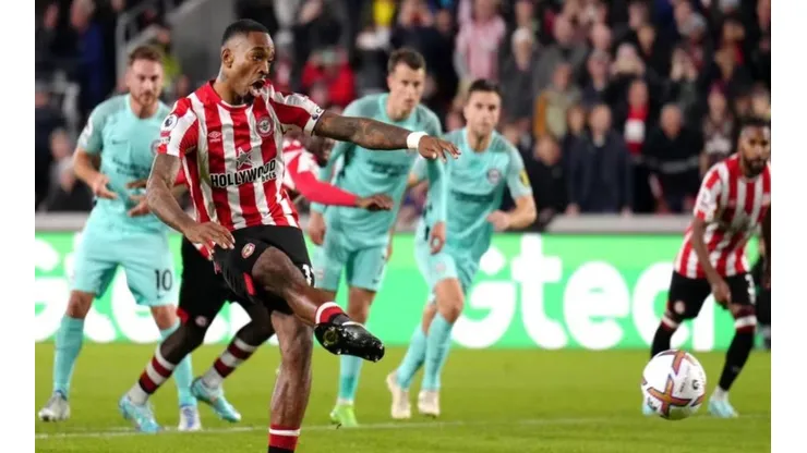 El último penal de Toney frente al Brighton