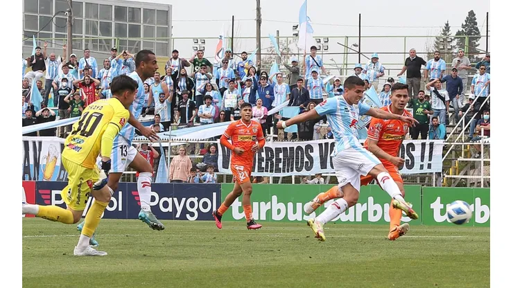 Magallanes frente a Cobreloa en Copa Chile