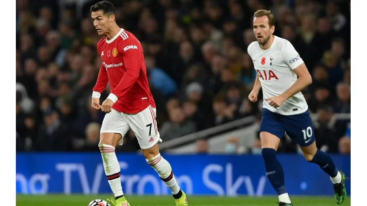 Cristiano Ronaldo fue el héroe del último duelo ante los Spurs, anotando un triplete que le otorgó las 3 unidades a los "Red Devils".