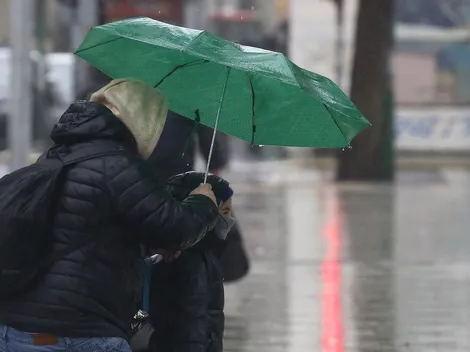 ¿Habrá granizos en Santiago o solo lluvia?