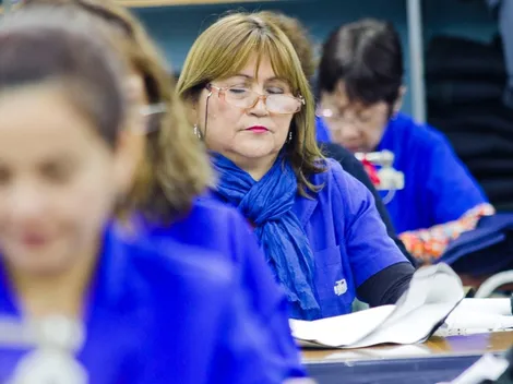 ¿Cuáles son los requisitos para postular a los bonos para mujeres?