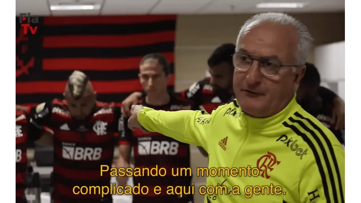 Dorival arengó al Flamengo antes de jugar con Corinthians recordando que Vidal eligió estar en cancha antes que viajar a Chile a acompañar a su familia.