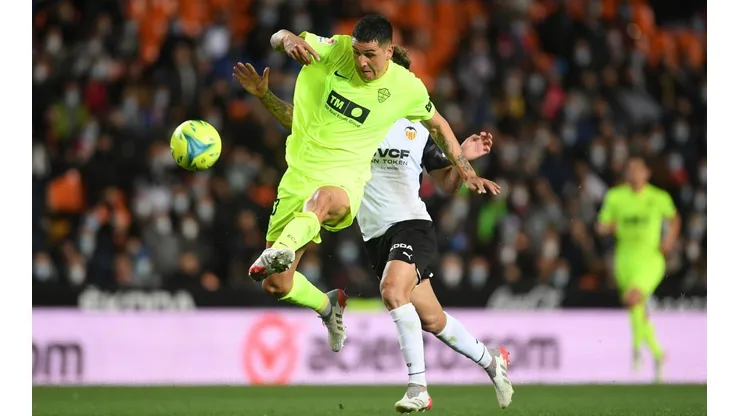 Enzo Roco estará en la lista del Elche para el derbi ante el Valencia en el estadio Mestalla.