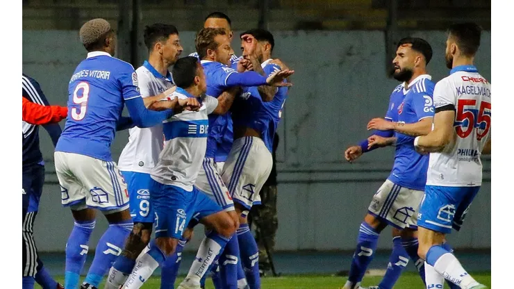 Orellana se peleó con Ojeda al final del partido en Rancagua