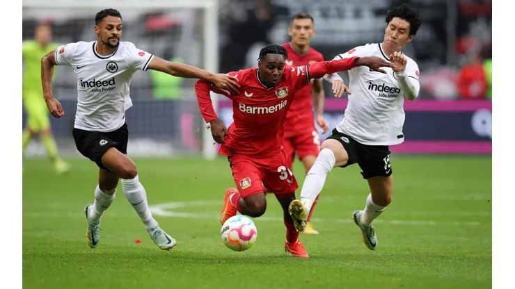 Bayer y Aránguiz empiezan a confirmar que será un año complicado en la parte baja de la Bundesliga.