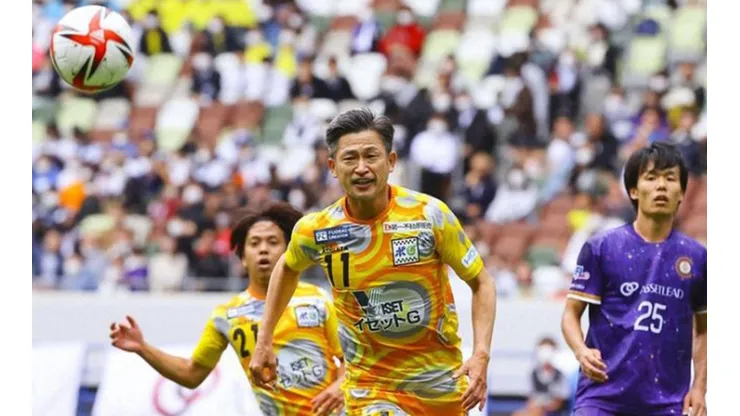 Miura jugando con 55 años