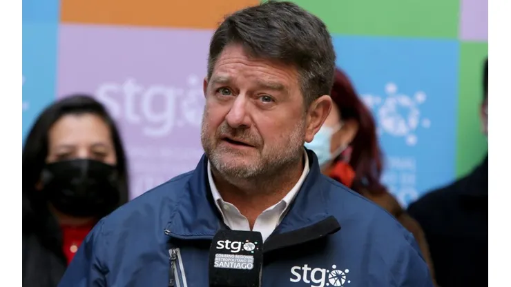 Claudio Orrego tomó una dura decisión política.