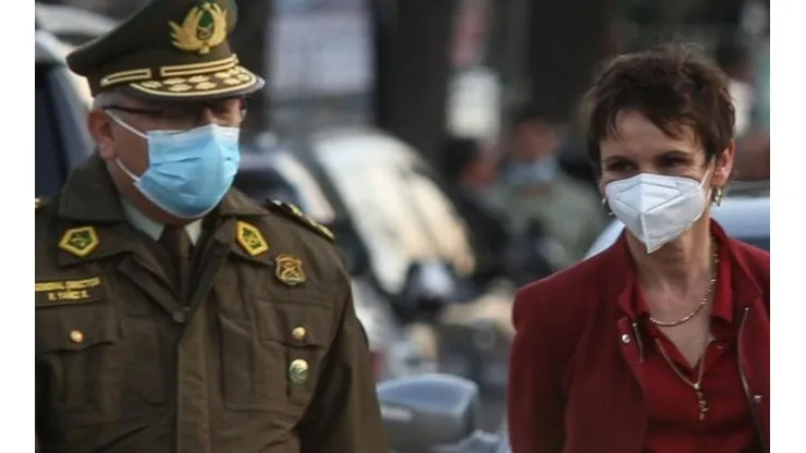 Ministra Tohá visita a Carabinero gravemente herido en procedimiento por carrera clandestina