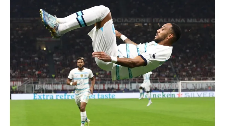 Aubameyang marcó el segundo de los blues