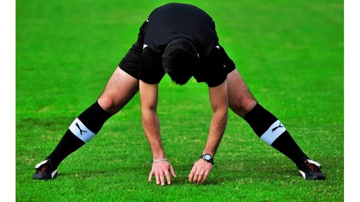 Los estiramientos son muy importantes al regresar a la práctica deportiva en los meses estivales