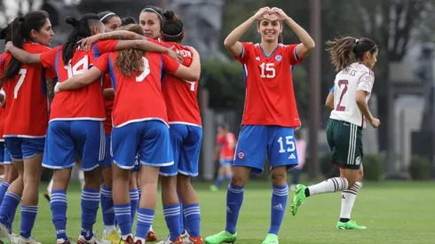 La Roja Fem rescata un empate de su visita a México
