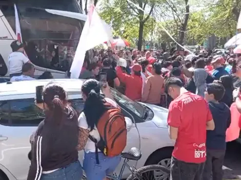Miles de curicanos arengan al equipo antes de duelo con Colo Colo