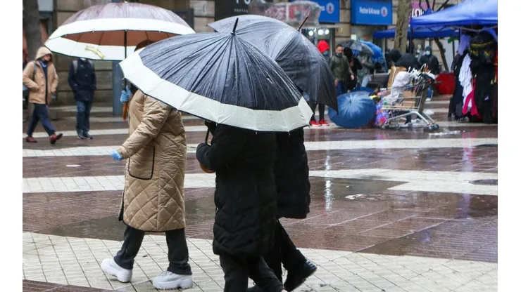 Lluvia en Santiago