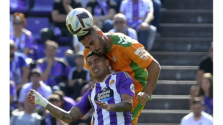 Betis rescató una igualdad con un jugador menos desde el primer tiempo