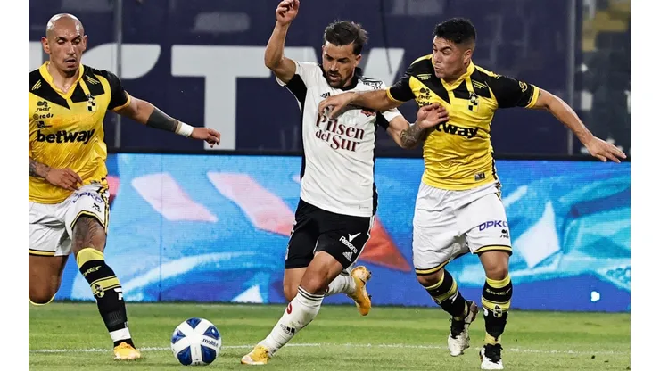Colo Colo puede enfrentar a Coquimbo Unido como campeón del fútbol chileno