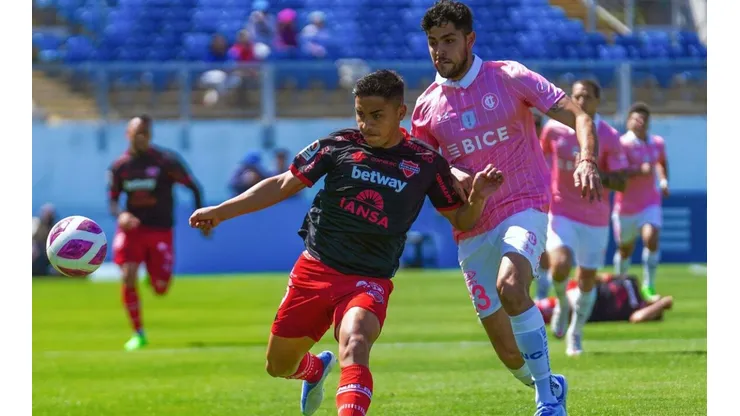 Ñublense remontó para igualarle a la UC