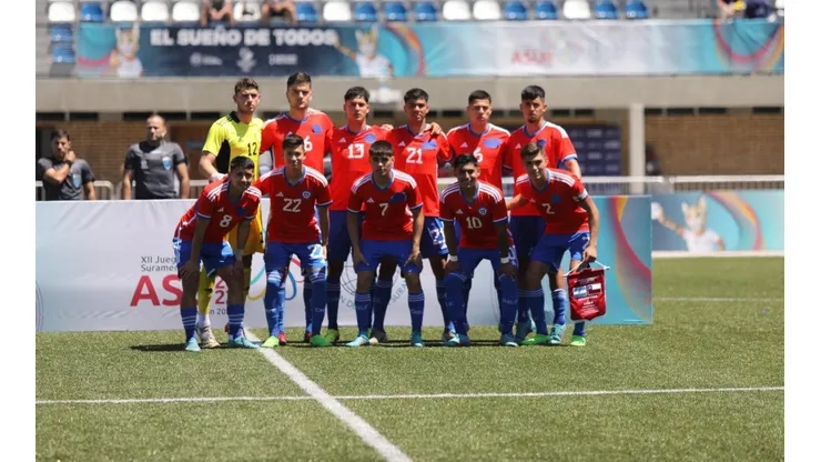 La selección chilena comenzó con un gran triunfo ante Argentina.