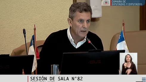 Gonzalo de la Carrera volvió a protagonizar un escándalo.