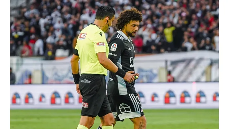 Tobar dirigió en el Monumental con un estilo particular