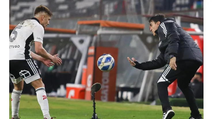 Colo Colo confía en seguir con Quinteros para la próxima temporada