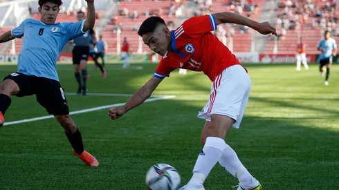 Joan Cruz es uno de los juveniles de la Roja de Patricio Ormazábal