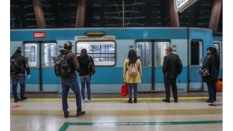 Revisa el horario del Metro de Santiago hoy 4 de octubre.