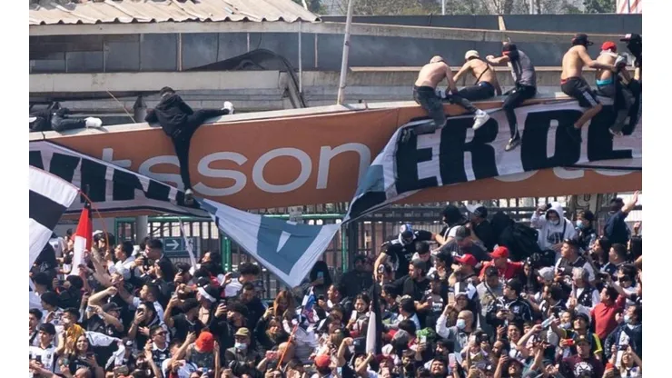 Los propios hinchas de Colo Colo ponen en duda los Arengazos con su comportamiento