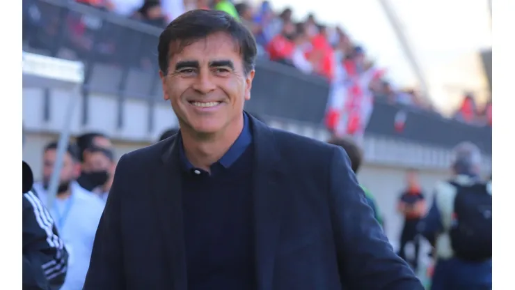 Quinteros ya dijo que estaba mentalizado en la campaña de Colo Colo hasta final de temporada.