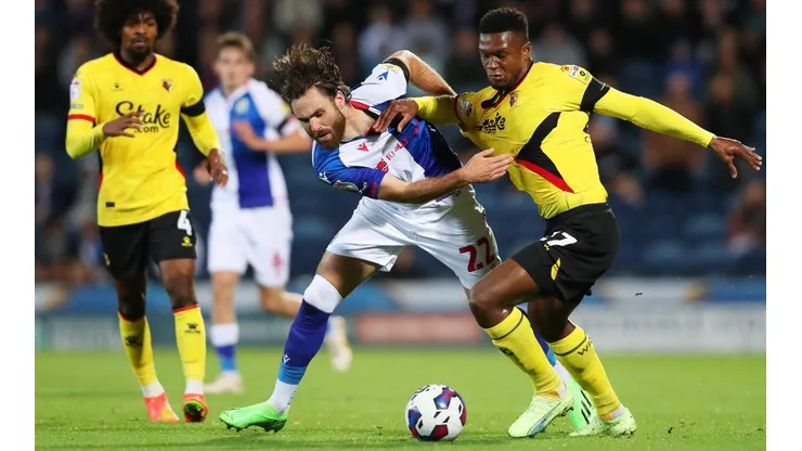 Ben Brereton Díaz lidera la lucha del Blackburn Rovers en la Championship