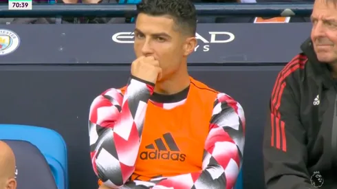 Cristiano Ronaldo no estaba nada de contento mirando de lejos la goleada al United