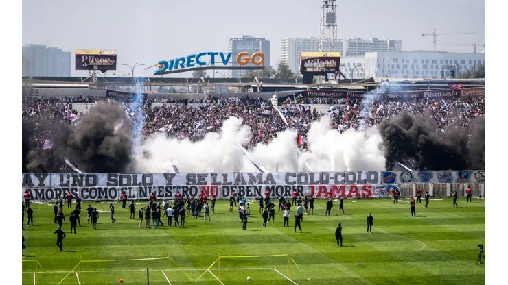 El techo del sector Cordillera del estadio Monumental colapsó este viernes.