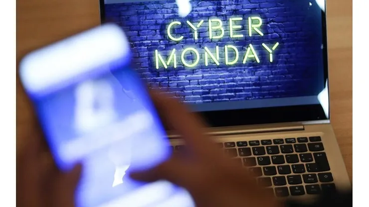¿Cuáles tiendas de mascotas participan del Cyber Monday ?