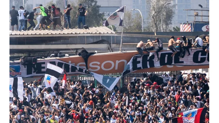 El techo del sector Cordillera del Monumental colapsó, pero en Colo Colo confirmaron que arreglarán todo para el clásico del domingo ante la UC.