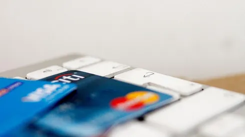 ¿Cómo saber si tengo deudas en DICOM?