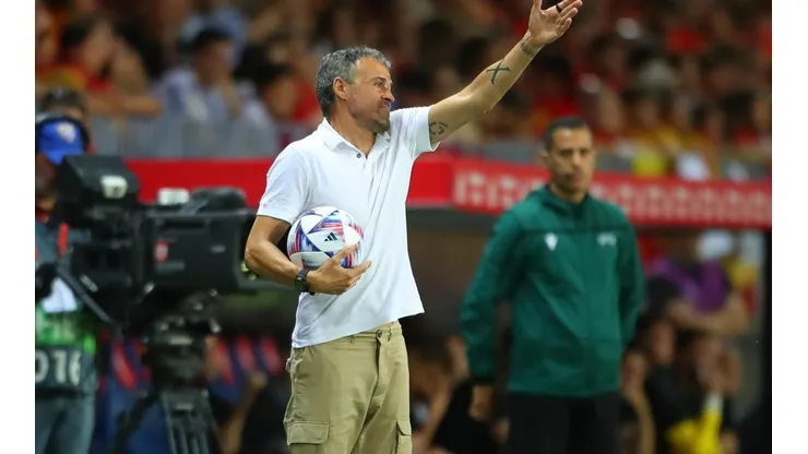 Luis Enrique provocó a sus críticos con un mensaje en Twitter