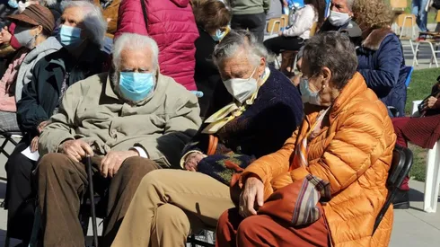 ¿Cuándo hay un nuevo aguinaldo este 2022 y a qué otros bonos pueden postular los pensionados?