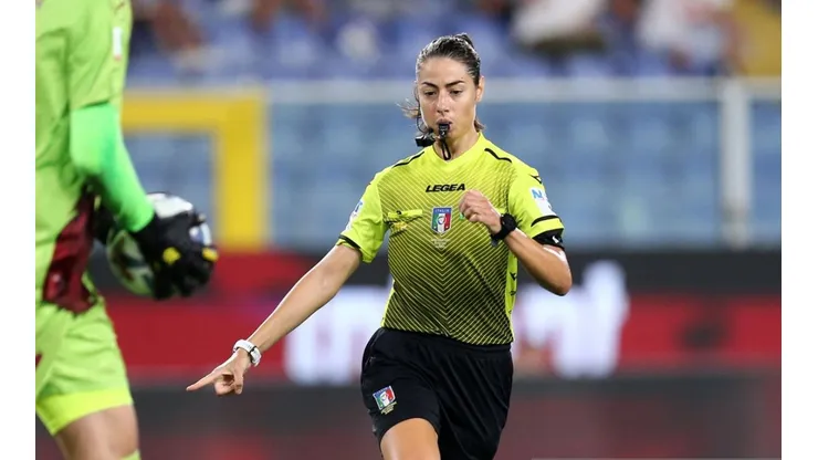 Maria Sole Ferrieri Caputi será la primera mujer en arbitrar en la Serie A masculina de Italia.