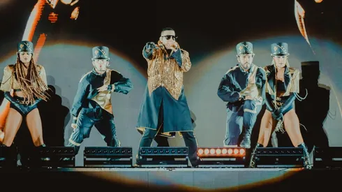Daddy Yankee sobre el escenario en Santiago de Chile.