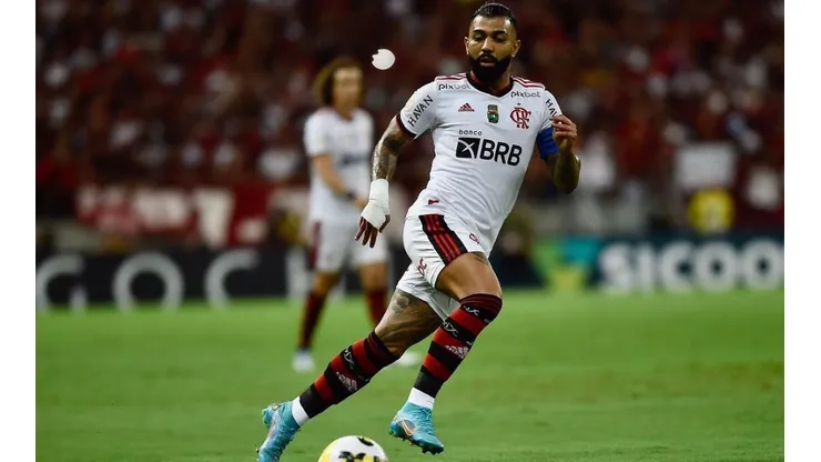 Flamengo cayó de manera agónica con Fortaleza y ve cada vez más lejos el liderato del Brasileirao