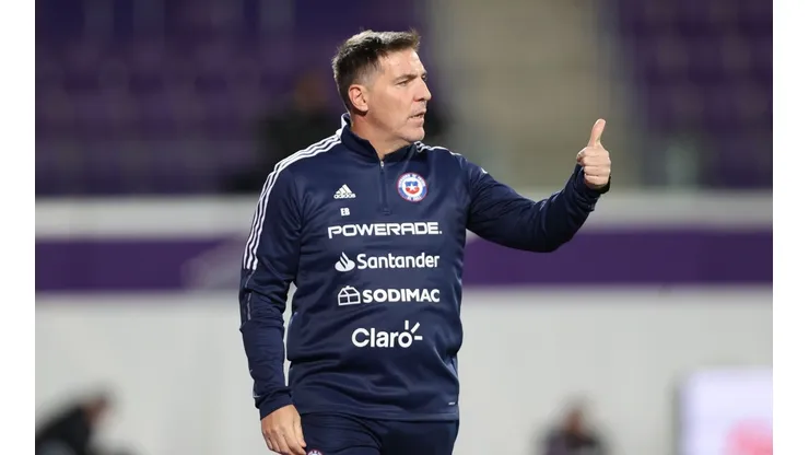 Eduardo Berizzo sigue sin sumar victorias desde que asumió como seleccionador de Chile, aunque sí logró una con la Roja Sub 23.