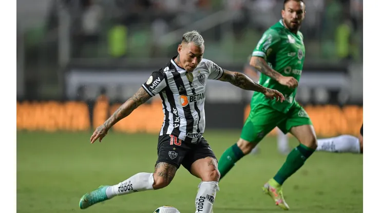 Eduardo Vargas podría ser titular en el duelo del Mineiro contra el Verdao.