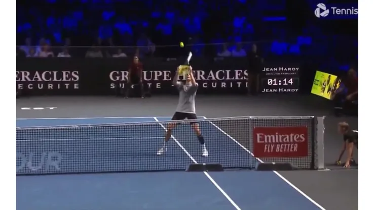 Aleksandr Búblik no se tomó muy en serio la final del Open de Moselle en Francia.