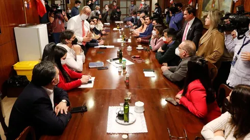 Congreso retoma discusión por nuevo proceso constituyente