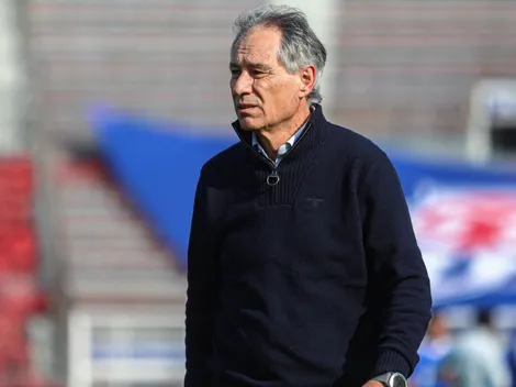 Holan respeta a la U pero no le preocupa el cambio de técnico