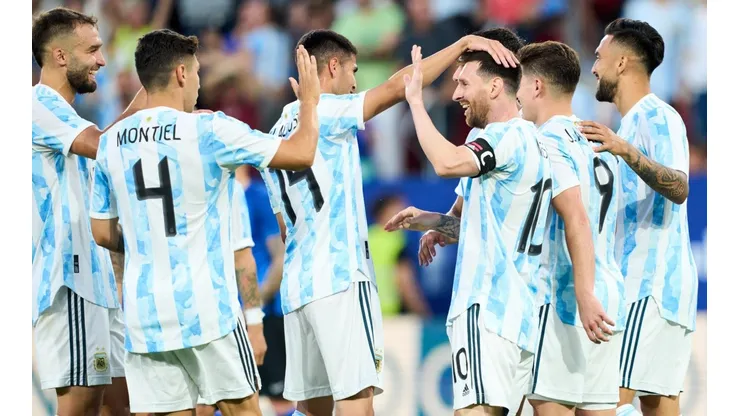 Argentina goleó a Estonia en su último amistoso 5 a 0 con cinco goles de Messi