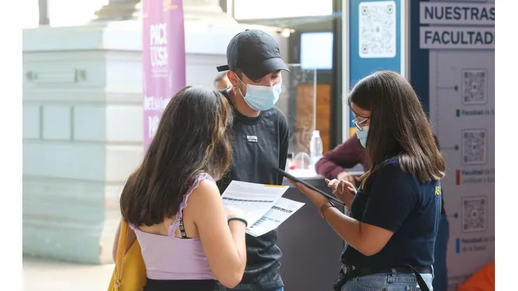¿Cuál es la empleabilidad y los sueldos promedios de las carreras humanistas?