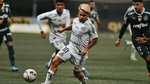 Yeferson Soteldo regresó a Santos en el último mercado de pases.