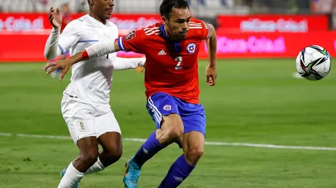 Gabriel Suazo suma puntos para ser el relevo por la banda izquierda