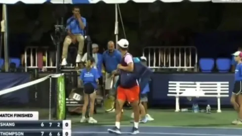 Jerry Shang fue abucheado tras estallar en ira tras caer en el Challenger de Cary.